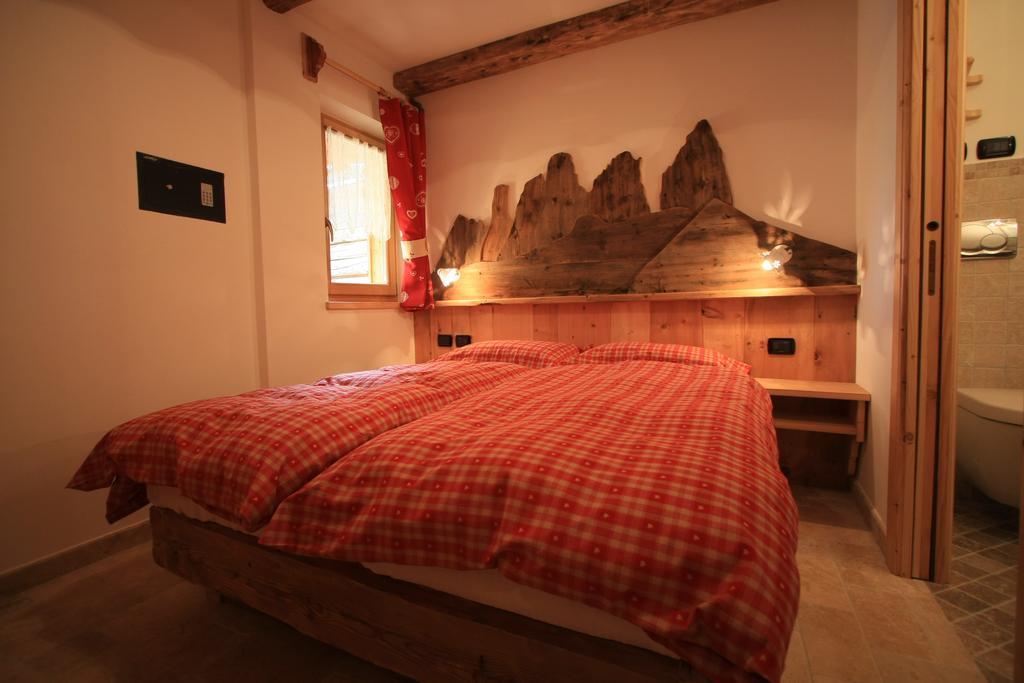 Chalet Pian Campitello di Fassa Værelse billede